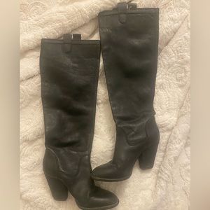 Vince Camuto black leather kneehighs with scrape on back of heel